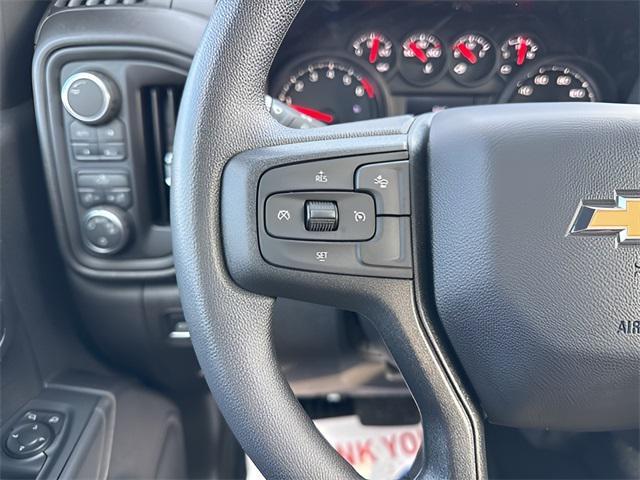 new 2025 Chevrolet Silverado 1500 car, priced at $39,039