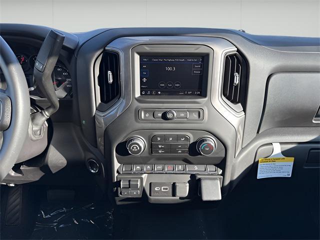 new 2024 Chevrolet Silverado 1500 car, priced at $43,354