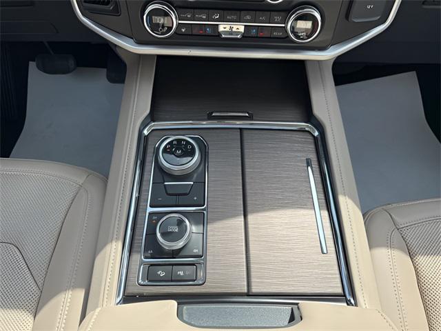 used 2022 Ford Expedition car, priced at $53,995