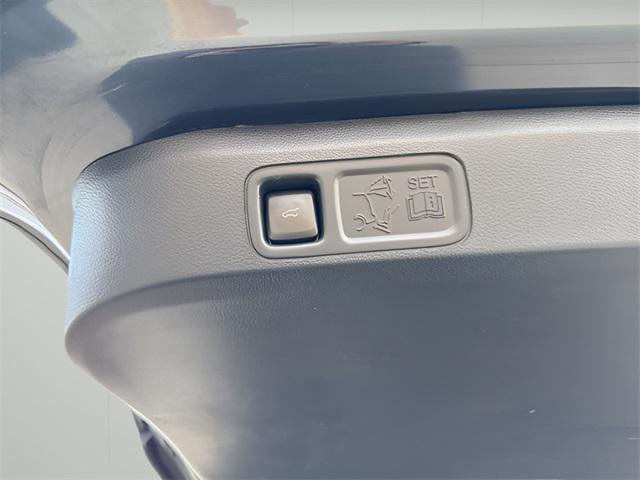 used 2022 Ford Expedition car, priced at $53,995