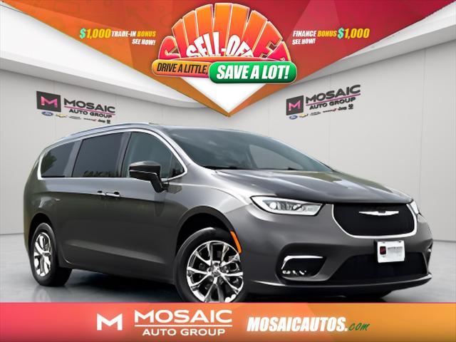 used 2021 Chrysler Pacifica car, priced at $23,995