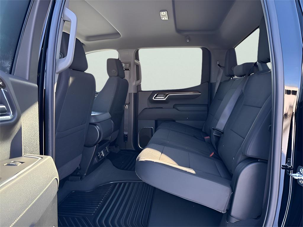 new 2025 Chevrolet Silverado 1500 car, priced at $46,521