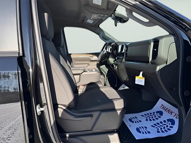 new 2025 Chevrolet Silverado 1500 car, priced at $45,304
