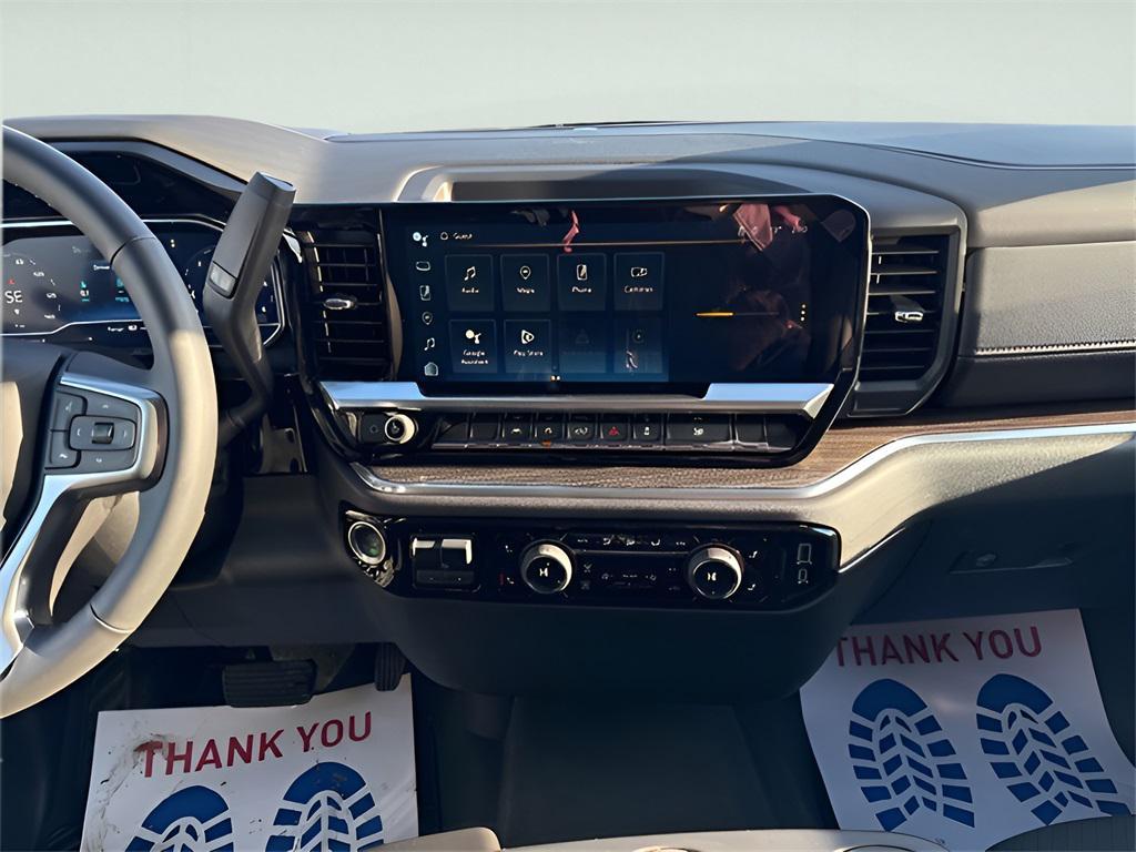 new 2025 Chevrolet Silverado 1500 car, priced at $46,521