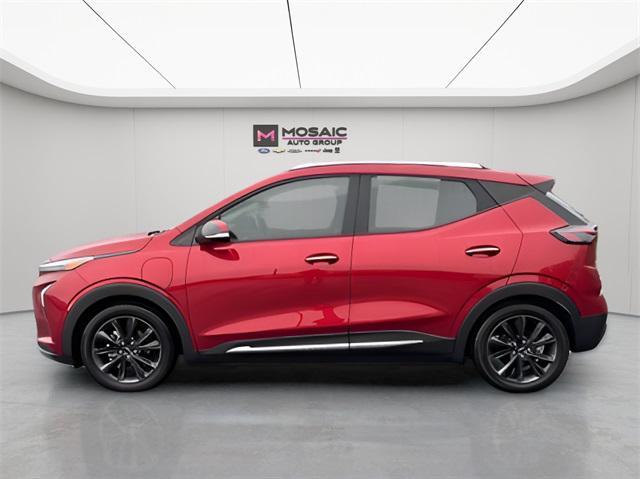 used 2022 Chevrolet Bolt EUV car, priced at $21,990