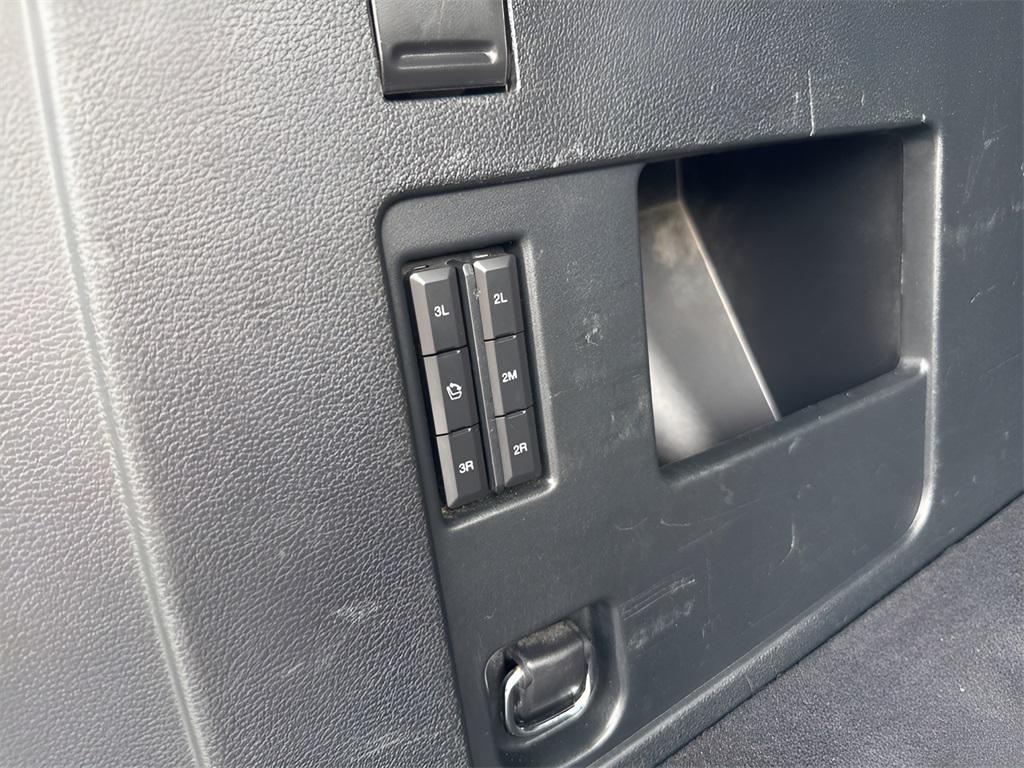 used 2020 Ford Expedition Max car, priced at $31,995