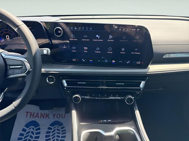 new 2025 Chevrolet Traverse car, priced at $43,195