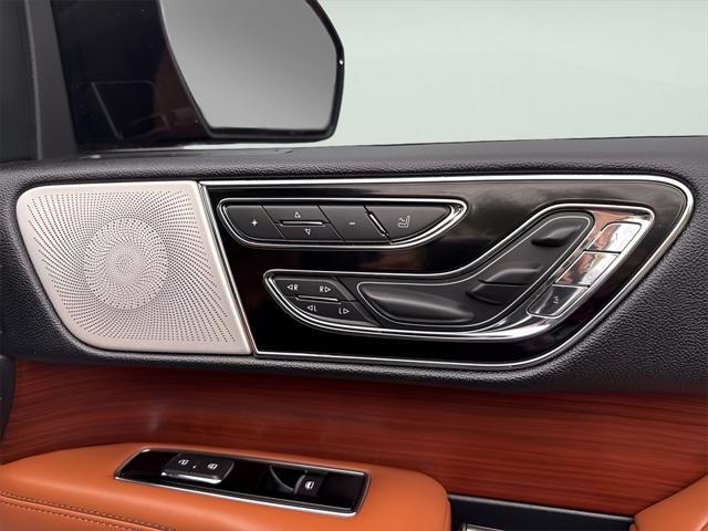 used 2021 Lincoln Navigator car, priced at $49,490