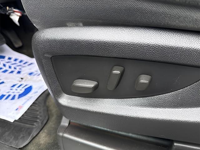 used 2014 Chevrolet Silverado 1500 car, priced at $14,490