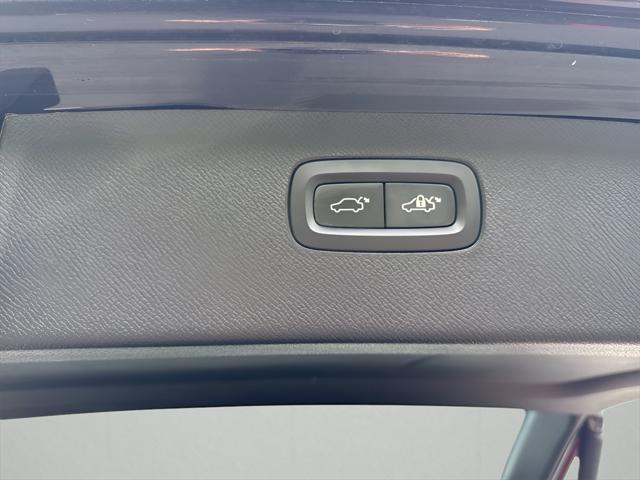 used 2024 Volvo XC90 Recharge Plug-In Hybrid car, priced at $63,495