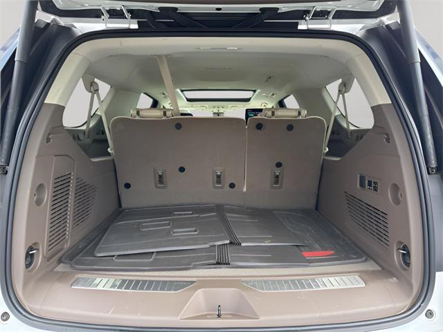 used 2024 GMC Yukon XL car, priced at $73,990