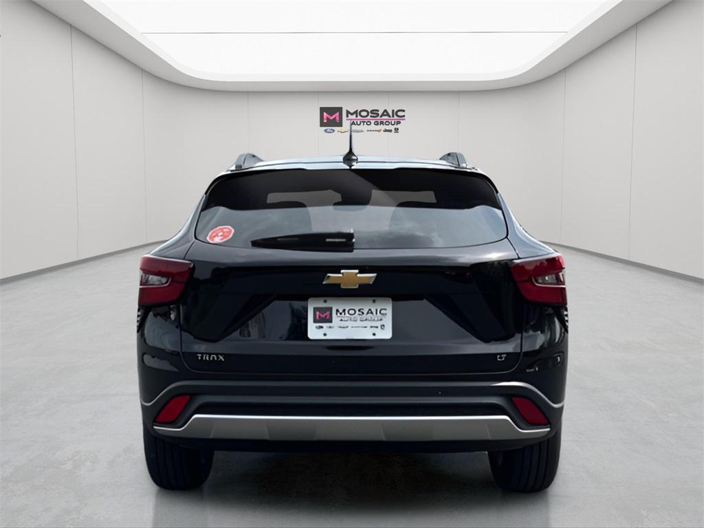 new 2025 Chevrolet Trax car, priced at $25,485