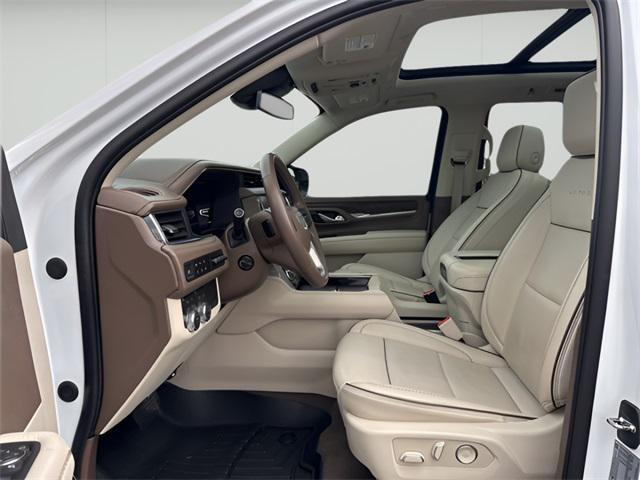used 2023 GMC Yukon car, priced at $64,990