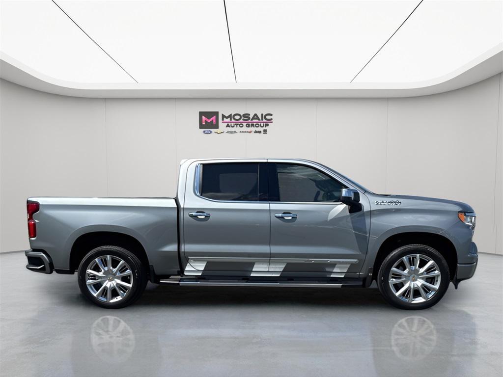new 2025 Chevrolet Silverado 1500 car, priced at $67,812