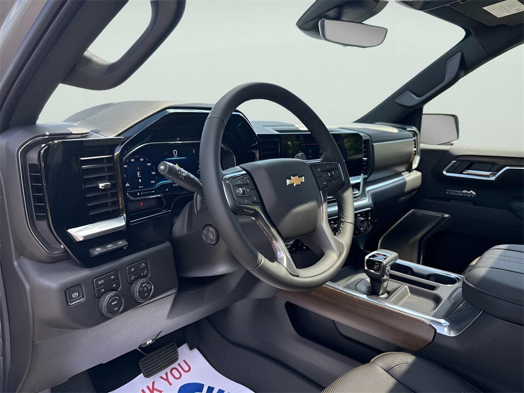 new 2025 Chevrolet Silverado 1500 car, priced at $67,812