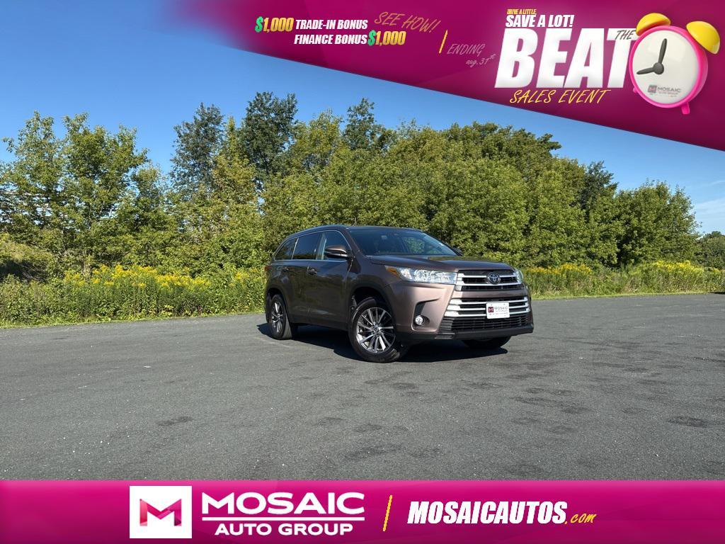 used 2019 Toyota Highlander car, priced at $23,995