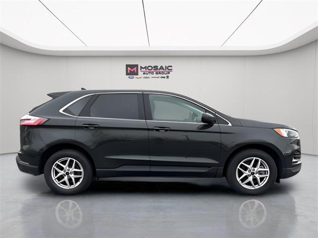 used 2024 Ford Edge car, priced at $27,495