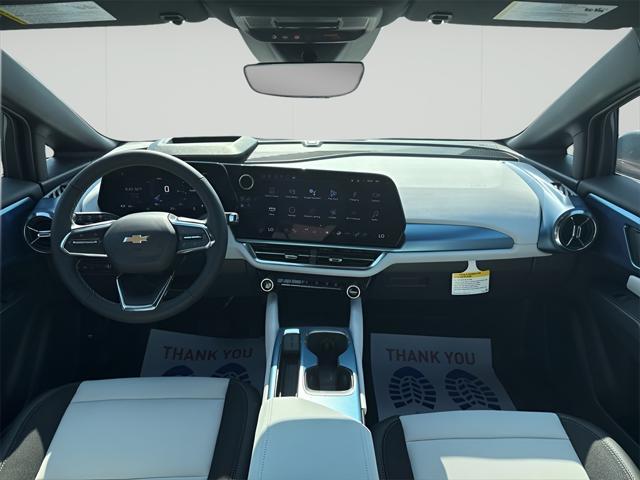 new 2025 Chevrolet Equinox EV car, priced at $44,990