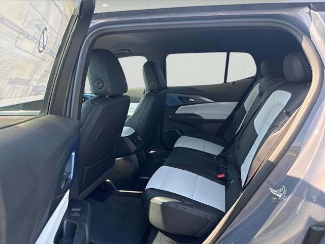 new 2025 Chevrolet Equinox EV car, priced at $44,990