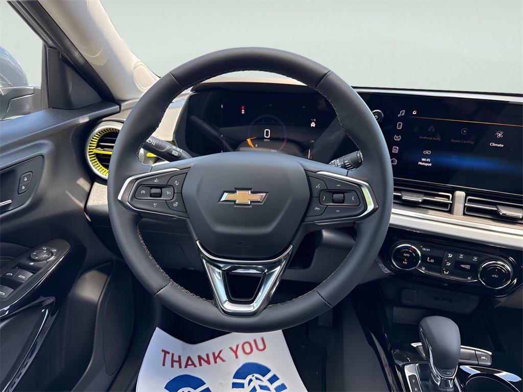 new 2025 Chevrolet Trax car, priced at $24,654