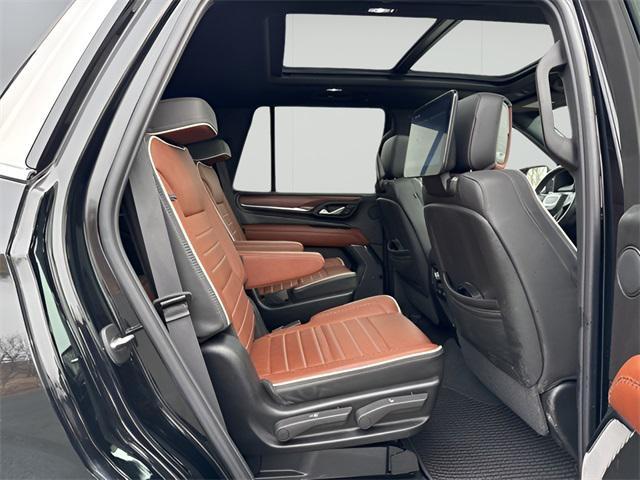 used 2024 GMC Yukon car, priced at $86,990