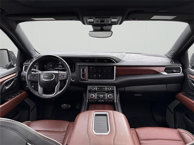 used 2024 GMC Yukon car, priced at $86,990
