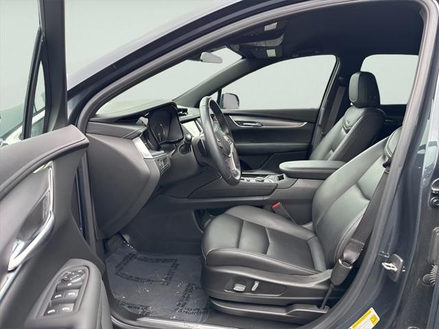used 2021 Cadillac XT5 car, priced at $27,995