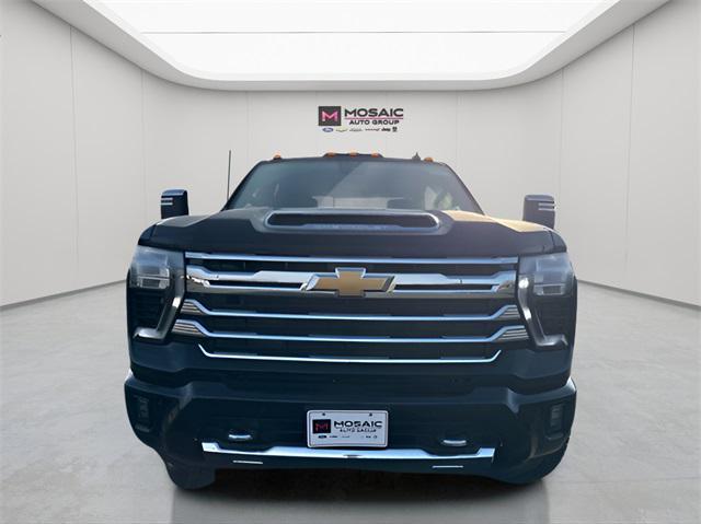 new 2025 Chevrolet Silverado 3500 car, priced at $75,001