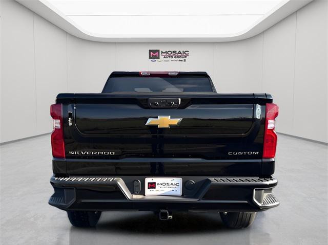 new 2025 Chevrolet Silverado 1500 car, priced at $42,597