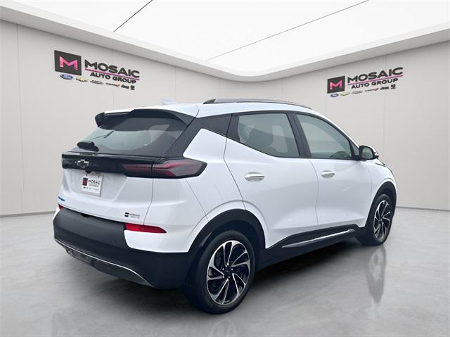 used 2022 Chevrolet Bolt EUV car, priced at $20,495