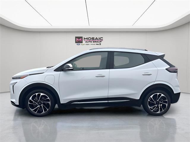 used 2022 Chevrolet Bolt EUV car, priced at $20,495