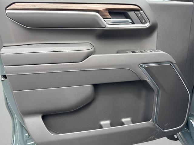 new 2025 Chevrolet Silverado 1500 car, priced at $50,720