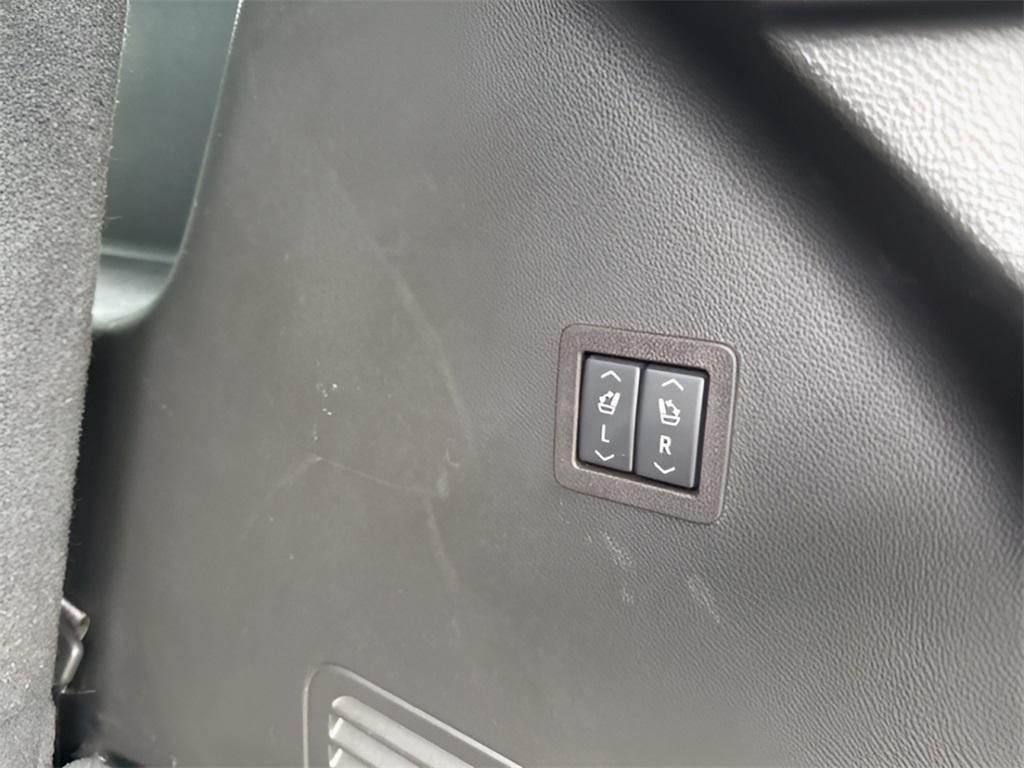 used 2024 Buick Enclave car, priced at $35,295