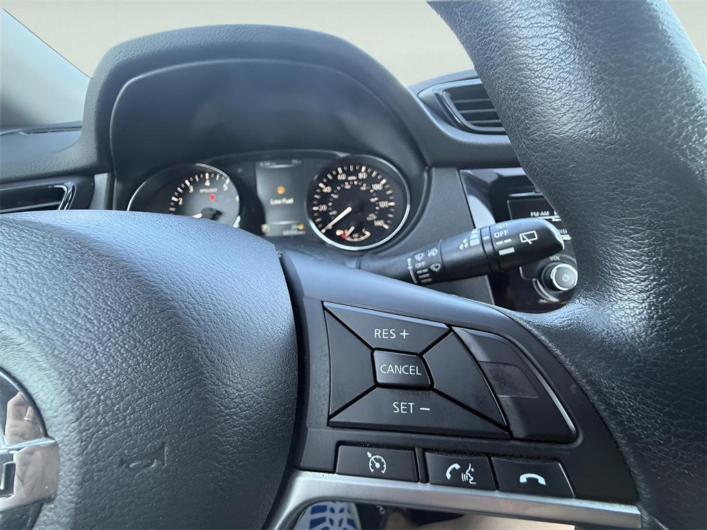 used 2017 Nissan Rogue car, priced at $13,995