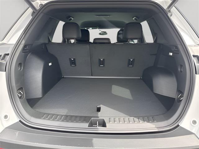 new 2025 Chevrolet Equinox car, priced at $28,610
