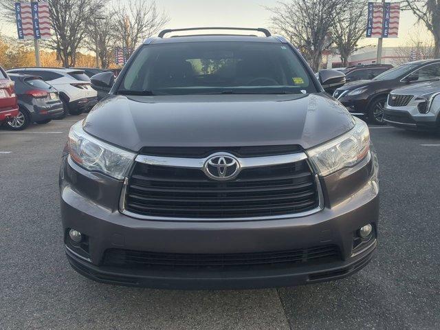 used 2016 Toyota Highlander car, priced at $16,139