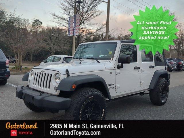 used 2015 Jeep Wrangler Unlimited car, priced at $15,286