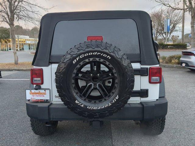 used 2015 Jeep Wrangler Unlimited car, priced at $15,286