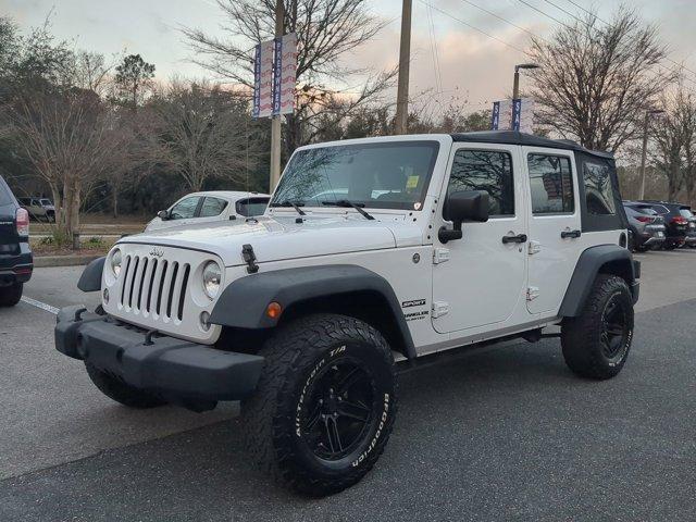 used 2015 Jeep Wrangler Unlimited car, priced at $15,286