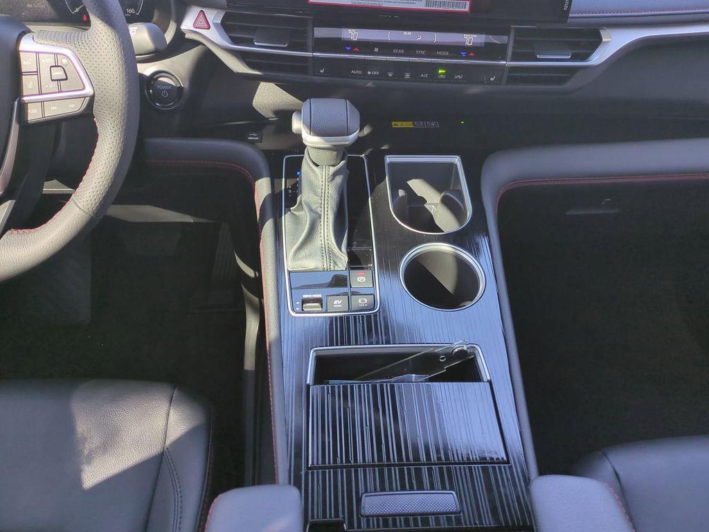 new 2025 Toyota Sienna car, priced at $48,226