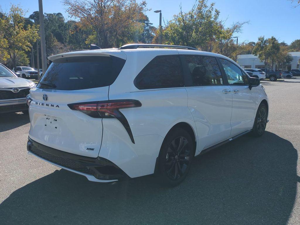 new 2025 Toyota Sienna car, priced at $48,226