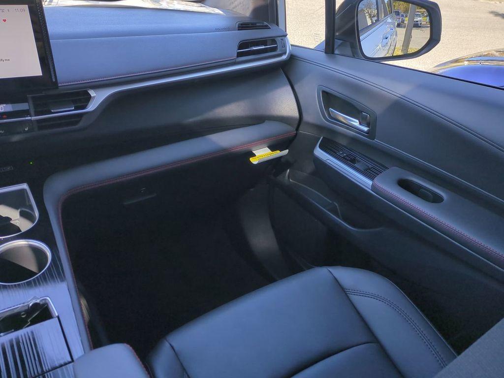 new 2025 Toyota Sienna car, priced at $48,226