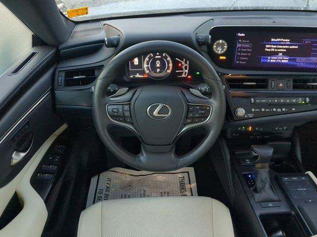 used 2022 Lexus ES 350 car, priced at $32,487