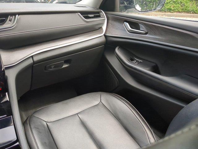 used 2023 Jeep Grand Cherokee car, priced at $31,589