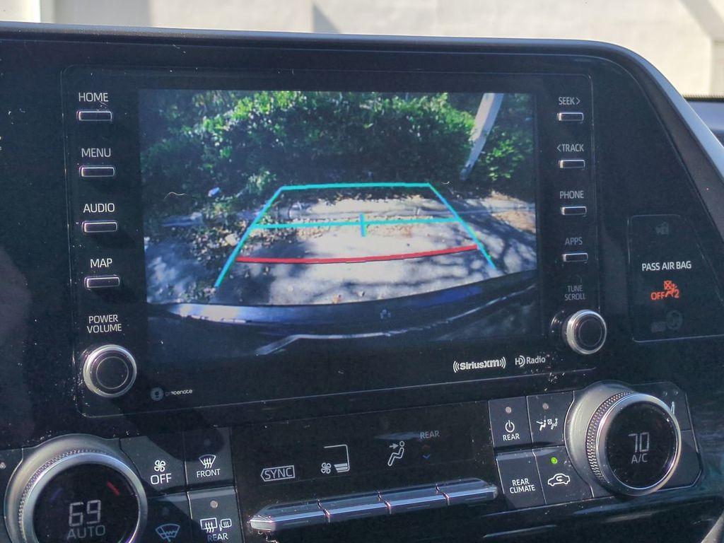 used 2022 Toyota Highlander car, priced at $23,823