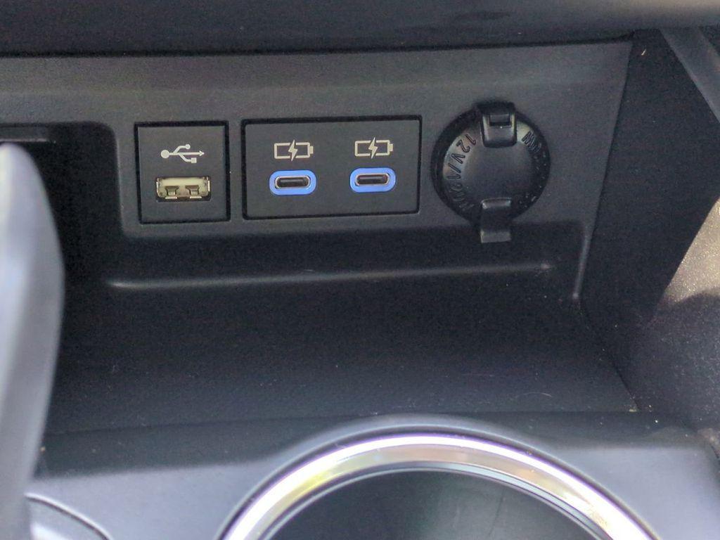 used 2022 Toyota Highlander car, priced at $23,823