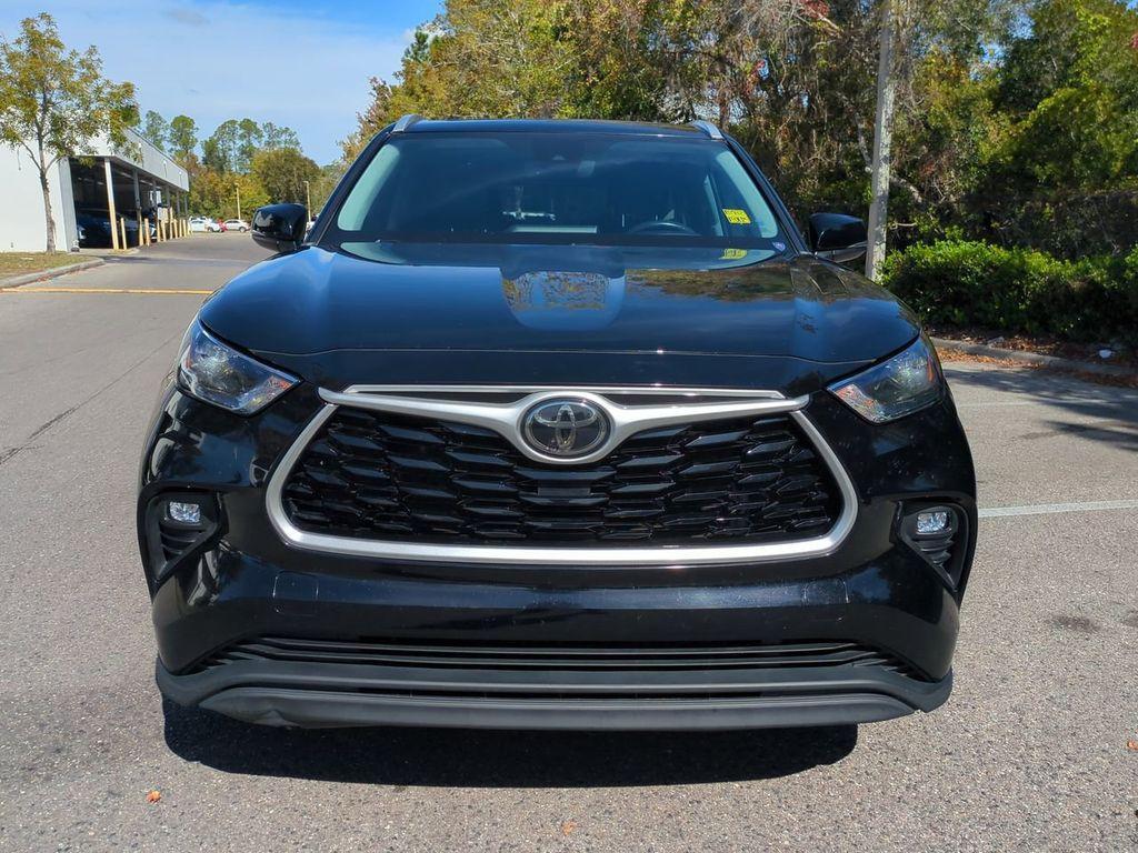used 2022 Toyota Highlander car, priced at $23,823