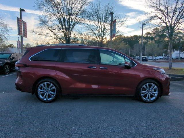 used 2022 Toyota Sienna car, priced at $43,708