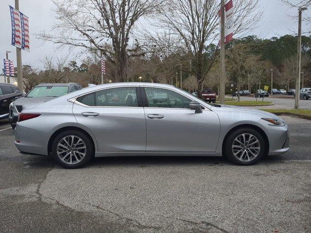 used 2022 Lexus ES 350 car, priced at $34,979