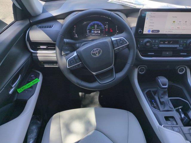 new 2025 Toyota Grand Highlander car, priced at $50,860